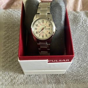 Woman’s vintage watch watch
